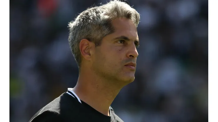 Fernando Moreno/AGIF/ Após saída do Corinthians, Rodrigo Santana se manifesta pela primeira vez.