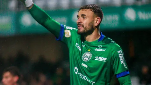 Foto: Gabriel Machado/AGIF - Gabriel Vasconcellos ajudou o Coritiba a se manter na Série A