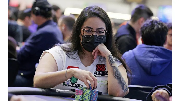 Carla Marins analisou o ano dela no poker e projetou 2023 (Foto: Luis Bertazini/BSOP)