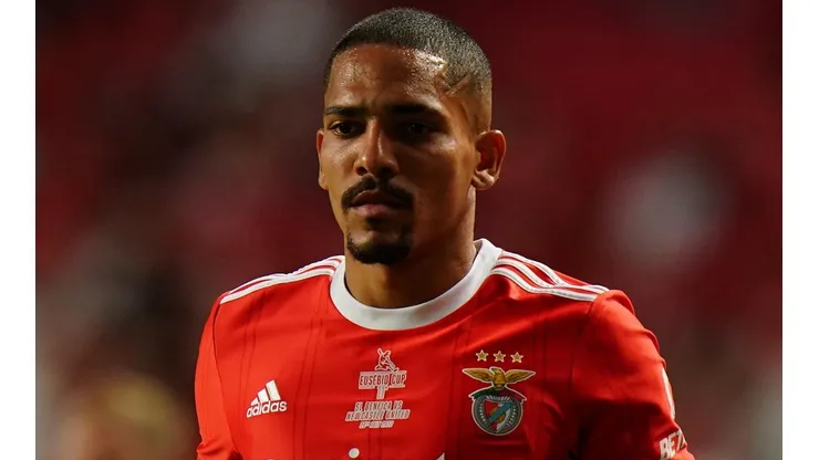 (Photo by Gualter Fatia/Getty Images) - Gilberto é uma das opções analisadas pelo Grêmio.