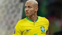 Divulgação: Lucas Figueiredo/CBF - Richarlison escuta pedidos para ir ao Flamengo