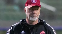 Agif/Fernando Moreno - Mano Menezes ganha responsabilidade em negociação