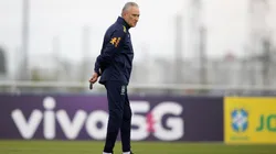 Flickr Oficial do time: Lucas Figueiredo/Flickr Oficial CBF - Tite torce para a recuperação de um jogador