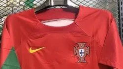 Foto: Footy_Headlines/ Seleção de Portugal lança uniforme um tanto diferente para a Copa do Mundo.