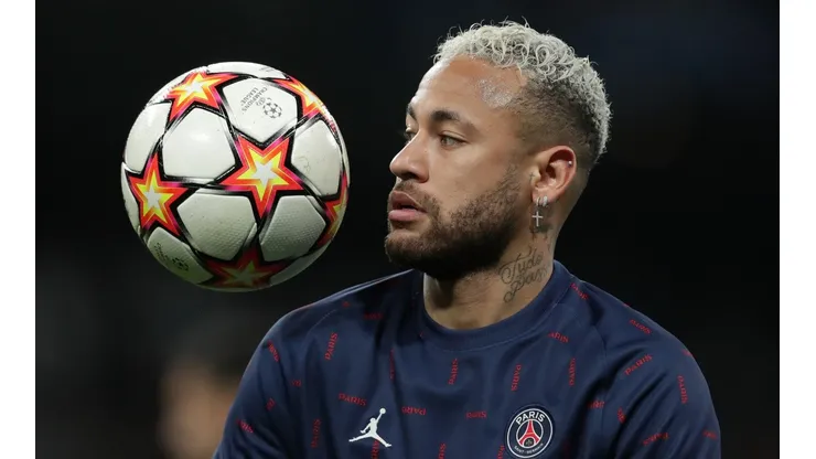 Gonzalo Arroyo Moreno/Getty Images. Neymar faz temporada impressionante pelo PSG