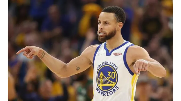 Curry contou onde jogaria além de Golden State Warriors