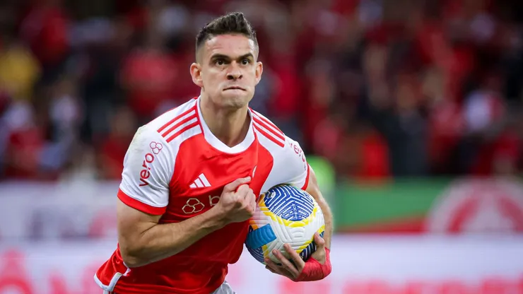 Borre jogador do Internacional comemora seu gol durante partida contra o Atletico-GO no estadio Beira-Rio pelo campeonato Brasileiro A 2024. Foto: Maxi Franzoi/AGIF