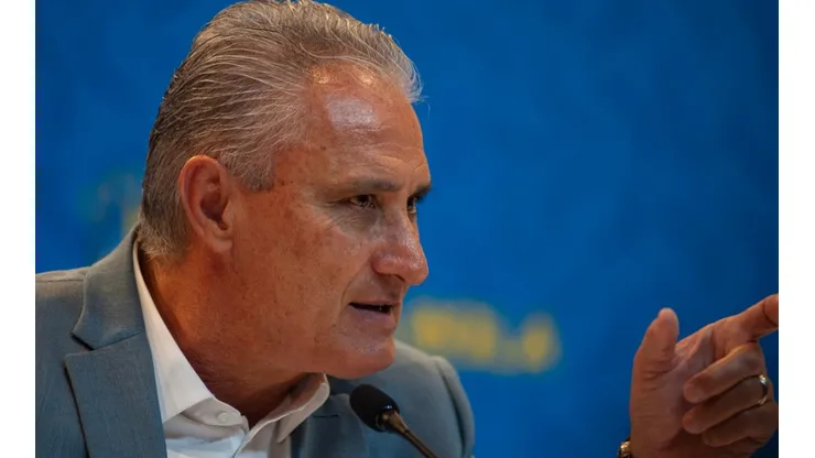 Foto: Allan Carvalho/AGIF | Tite admitiu que falta um jogador com a característica de um clássico camisa 10