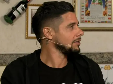 Cicinho não se cala e abre o jogo sobre a Seleção Brasileira na Copa do Mundo de 2006