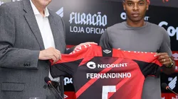 Fernandinho teve o retorno ao Athletico-PR oficializado nesta segunda-feira (27)