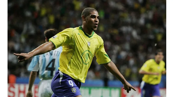 Foto: Ben Radford/Getty Images | Adriano Imperador estava em alto nível na Inter de Milão
