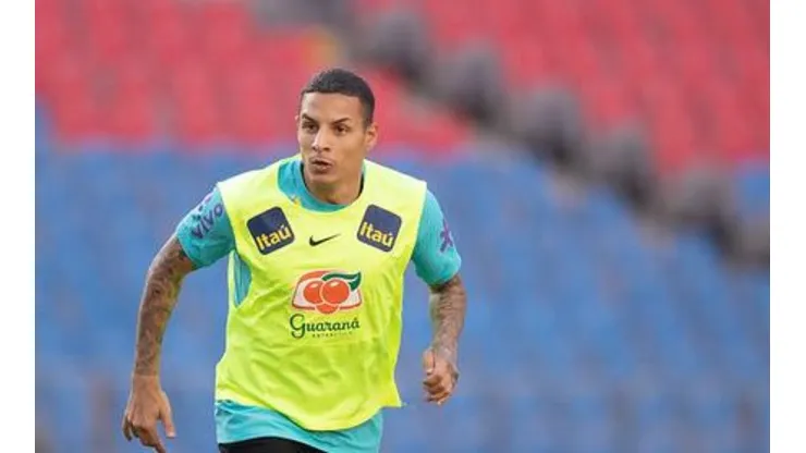 Com Guilherme Arana e mais dois; Tite faz mudanças na Seleção visando o amistoso contra o Japão