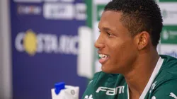 Foto: Marcos Zanutto/AGIF | Danilo estreou no profissional do Palmeiras em 2020