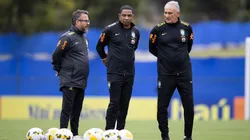 Comissão técnica de Tite avalia os nomes para finalizar a preparação visando a Copa do Mundo deste ano; jogadores que atuam no Brasil têm chance de figurar na lista decisiva