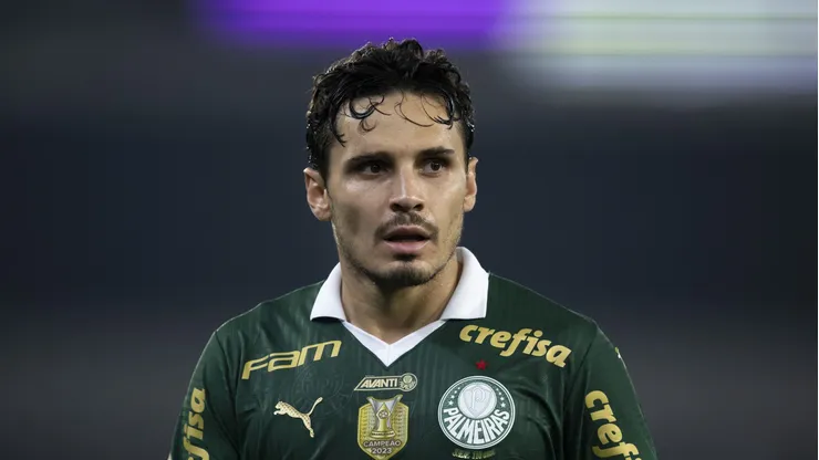 Raphael Veiga em partida do Campeonato Brasileiro