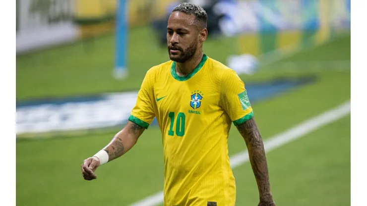 Foto: Celio Junior/AGIF - Neymar presta homenagem à cantora Marília Mendonça