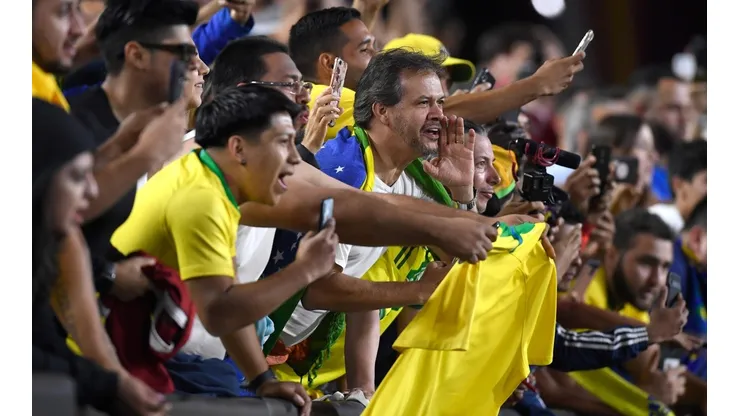 Restrições impostas pela covid-19 afastaram por mais de dois anos a seleção brasileira da sua torcida | Crédito: Getty Images