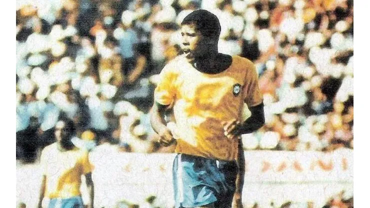Dadá Maravilha marcou os quatro gols da partida no Vivaldão | Crédito: Reprodução Twitter