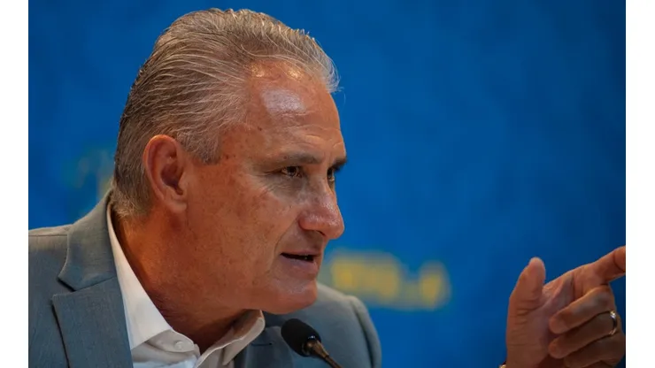 Tite revela motivo para promover estreia de Arana na Seleção principal (Foto: Allan Carvalho/AGIF)