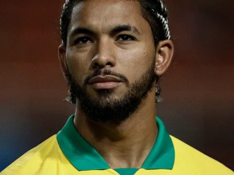 Após corte de Casemiro, Douglas Luiz é convocado por Tite