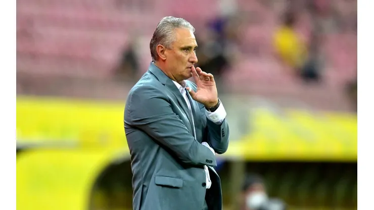 Tite terá um desfalque importante para o confronto contra a Venezuela. (Foto: Getty Images)