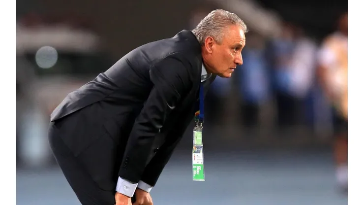 Tite comenta sobre o ocorrido no duelo contra a Argentina e divulga escalação para o duelo contra o Peru (Foto: Getty Images)