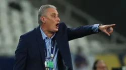 Tite diz que vai "segurar" a escalação da Seleção Brasileira para o confronto contra o Chile. (Foto: Getty Images)