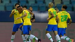 Seleção brasileira já tem 21 jogadores convocados em São Paulo; ainda falta chegar Neymar e Marquinhos. (Foto: