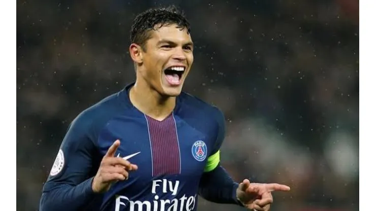 Zagueiro da Seleção Brasileira espera renovar contrato com PSG