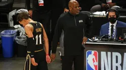 Trae e McMillan tiveram problemas nos bastidores