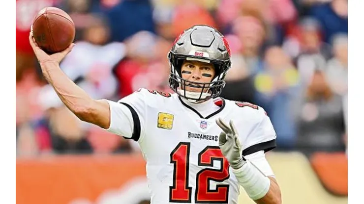 Brady busca levar o Bucs novamente aos playoffs