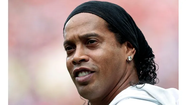 Foto: Ale Cabral/AGIF - Ronaldinho teria ficado perto do Timão.