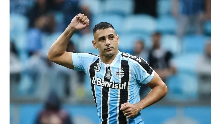 Pedro H. Tesch/AGIF - Diego Souza, centroavante do Grêmio