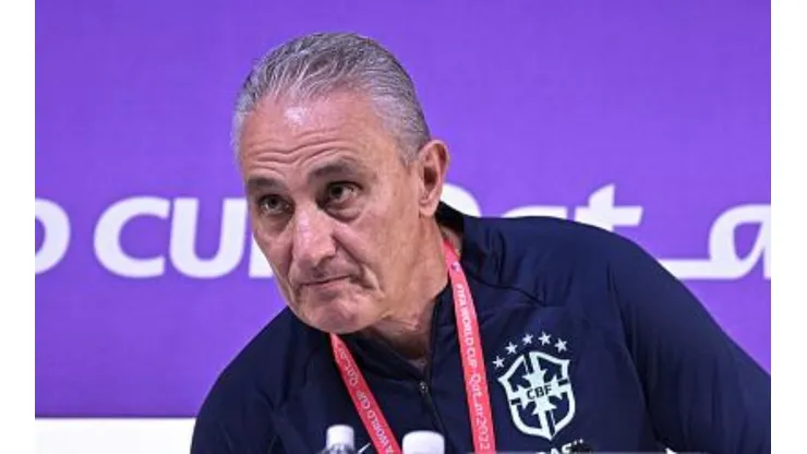 “Tite na Seleção terminaria”; Corintiano viraliza na web com previsão sobre o Brasil
