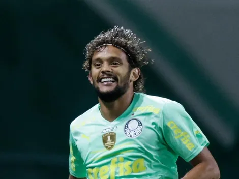 Scarpa é anunciado no Nottingham e brasileiro chega causando pelas ruas inglesas