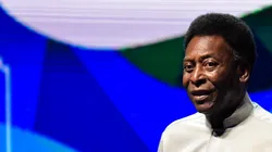 Torcida organizada do Santos se mobiliza em apoio a Pelé