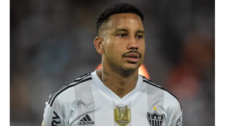 Galo surpreende e entrega condição para liberar Jair ao Grêmio