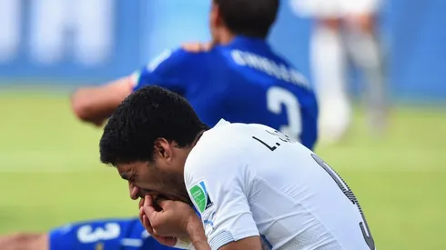 Getty Images/Matthias Hangst - Luis Suárez após morder Chiellini