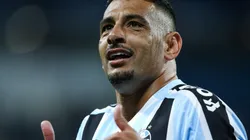 Foto: Pedro H. Tesch/AGIF - Diego Souza continua no Grêmio em 2023