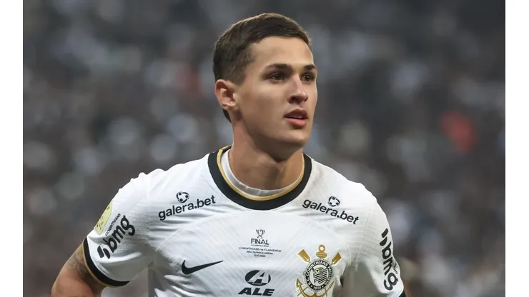 Marcello Zambrana/AGIF - Mateus Vital deve ser anunciado pelo Cruzeiro nos próximos dias