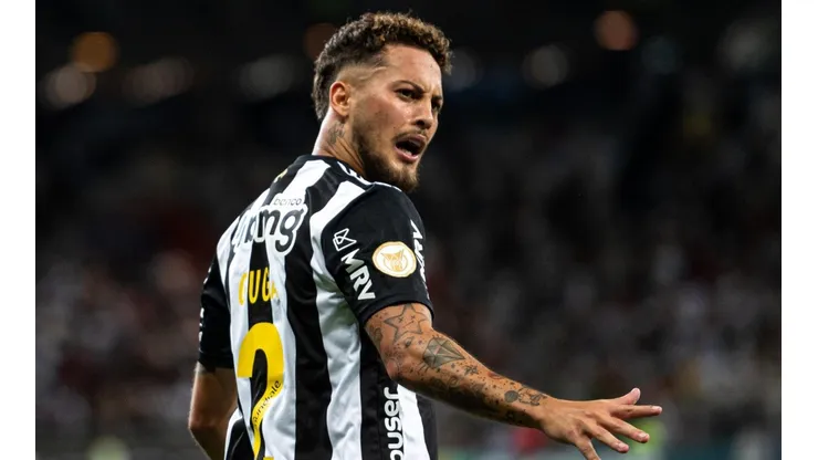 Foto: Alessandra Torres/AGIF - Guga oscilou bastante em 2022 pelo Atlético-MG.