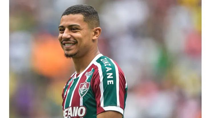 Foto: Thiago Ribeiro/AGIF - André foi um dos melhores volantes do país em 2022.