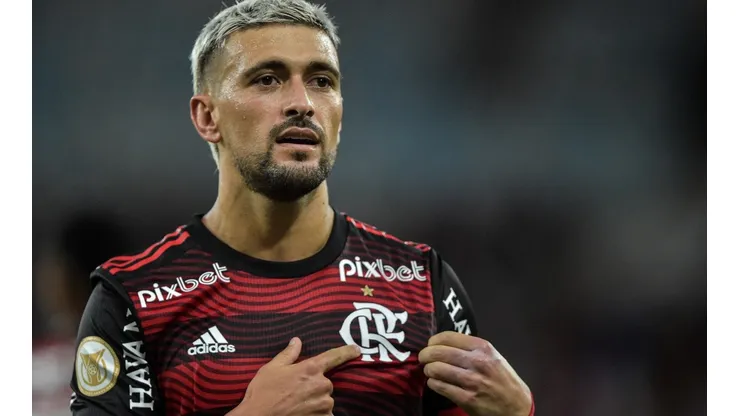Thiago Ribeiro/AGIF. Arrascaeta é ventilado na Europa