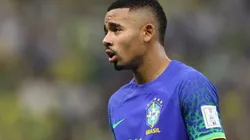 Foto: Richard Heathcote/Getty Images - Gabriel Jesus foi cortado e não atua mais na Copa do Mundo