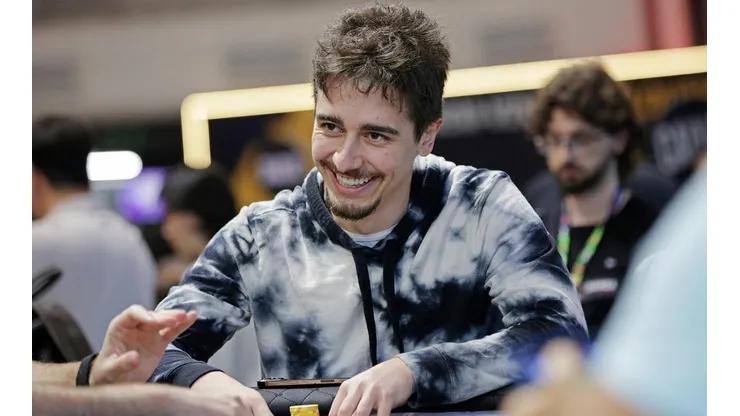 Felipe Ketzer arrumou uma excelente premiação no poker online (Foto: Luis Bertazini/BSOP)