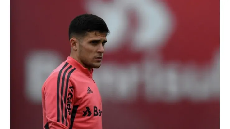 Foto: Ricardo Duarte - Fabricio Bustos chegou ao Inter em 2022 após assinar pré-contrato sem custos