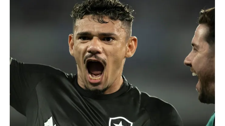Foto: Jorge Rodrigues/AGIF - Tiquinho Soares: atacante será titular do Botafogo em amistoso