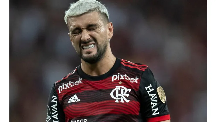 Jorge Rodrigues/AGIF - Arrascaeta no Flamengo.