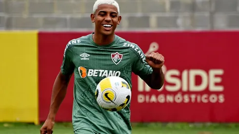 FOTO: MAILSON SANTANA/FLUMINENSE FC/DIVULGAÇÃO - John Kennedy: pode ser emprestado pelo Fluminense