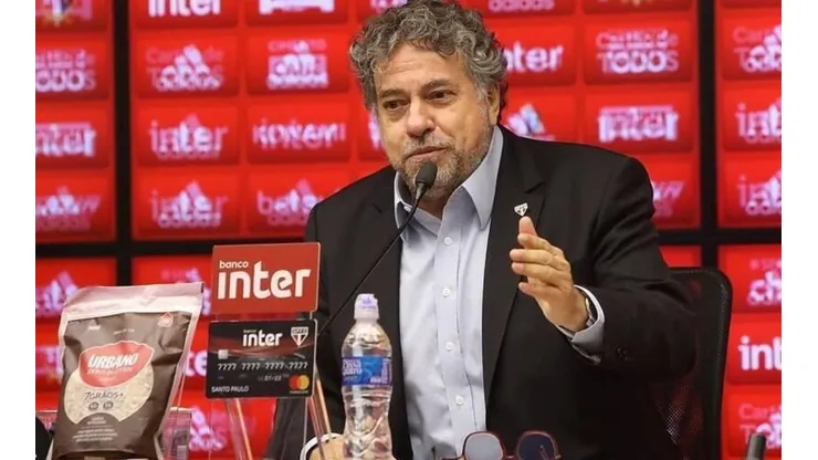 Foto: Rubens Chiri/São Paulo/Divulgação - Torcedores do São Paulo pediram para o presidente Casares contratar reforço